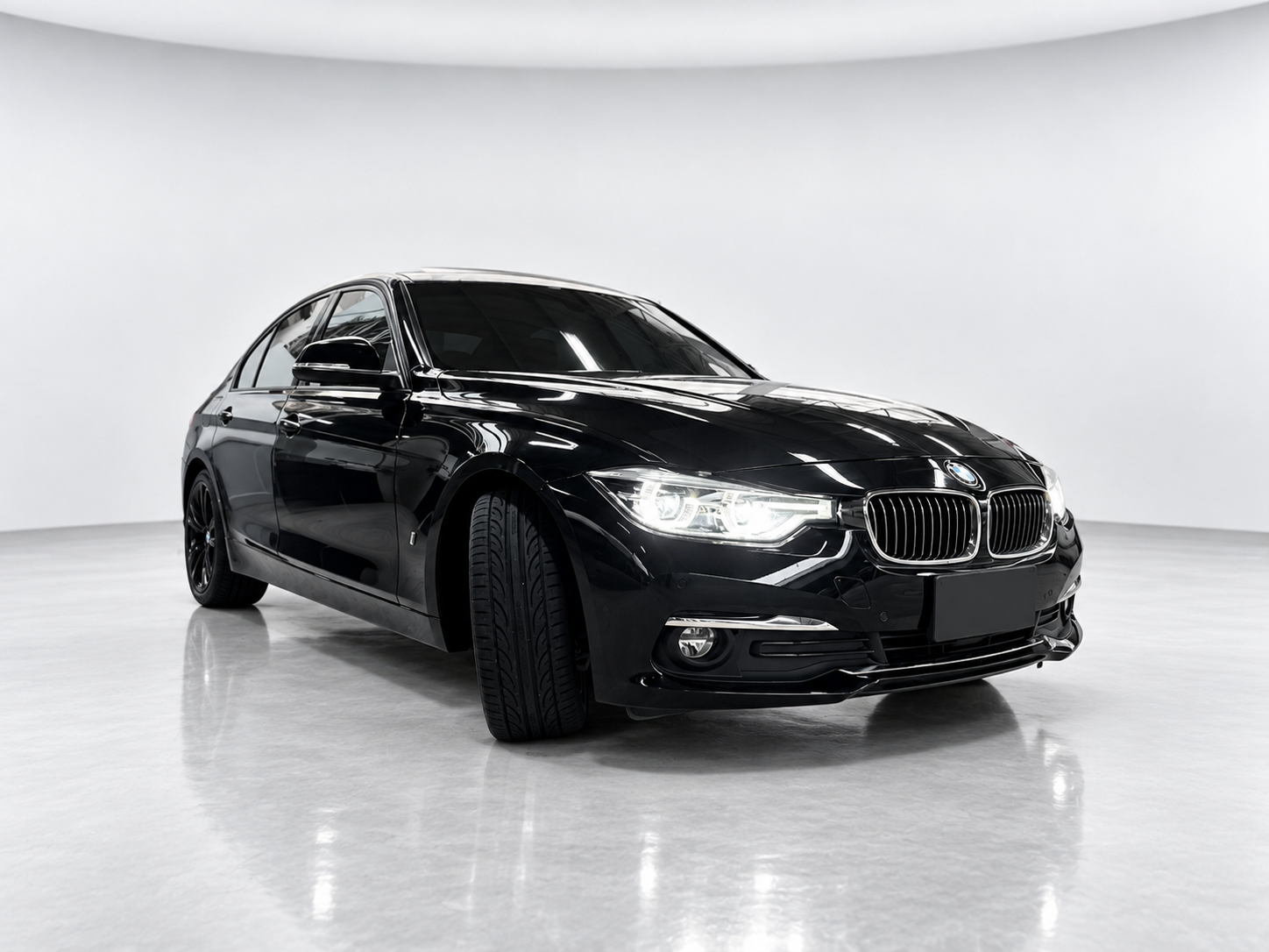 BMW F30 330e sport