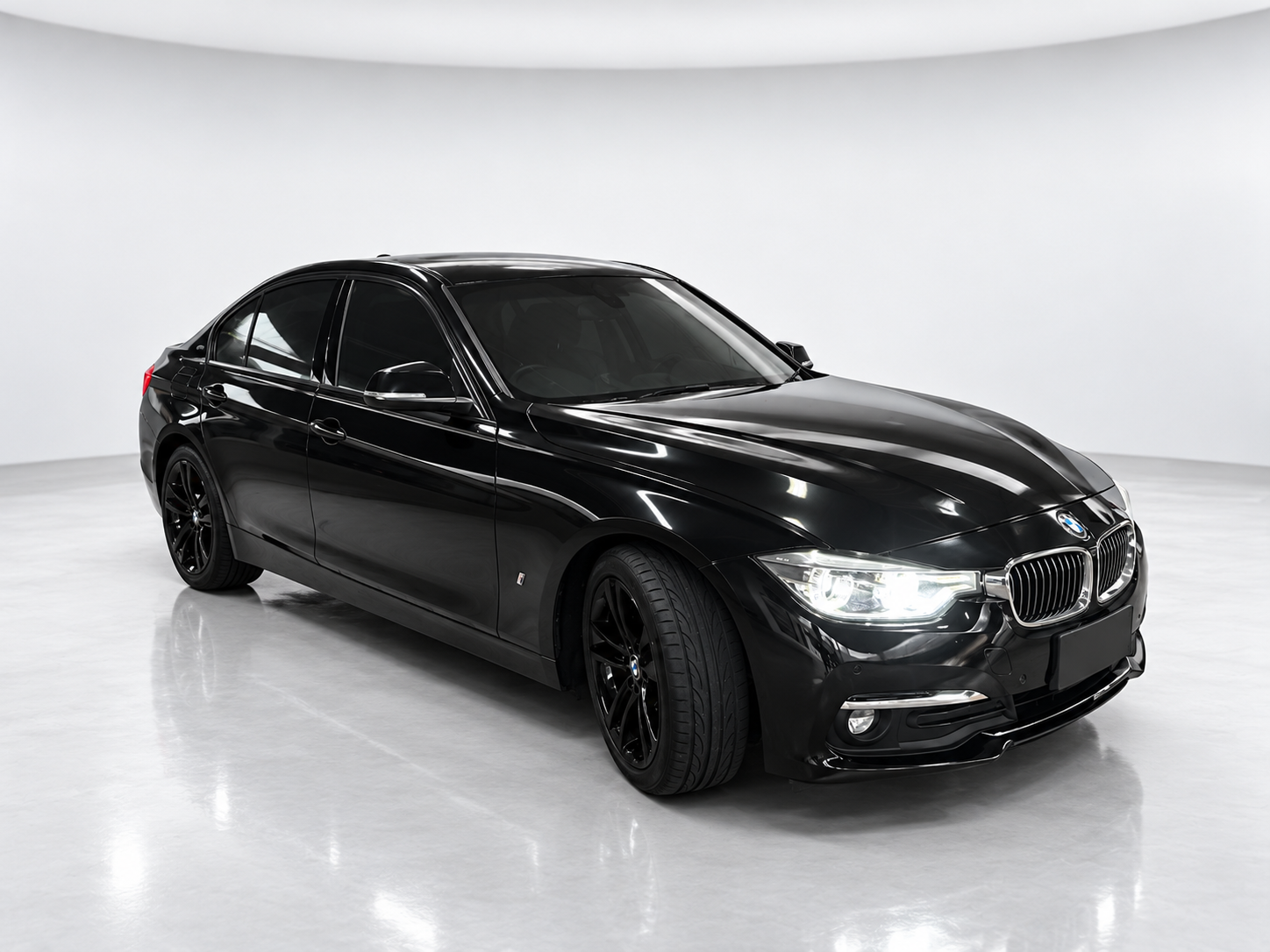 BMW F30 330e sport